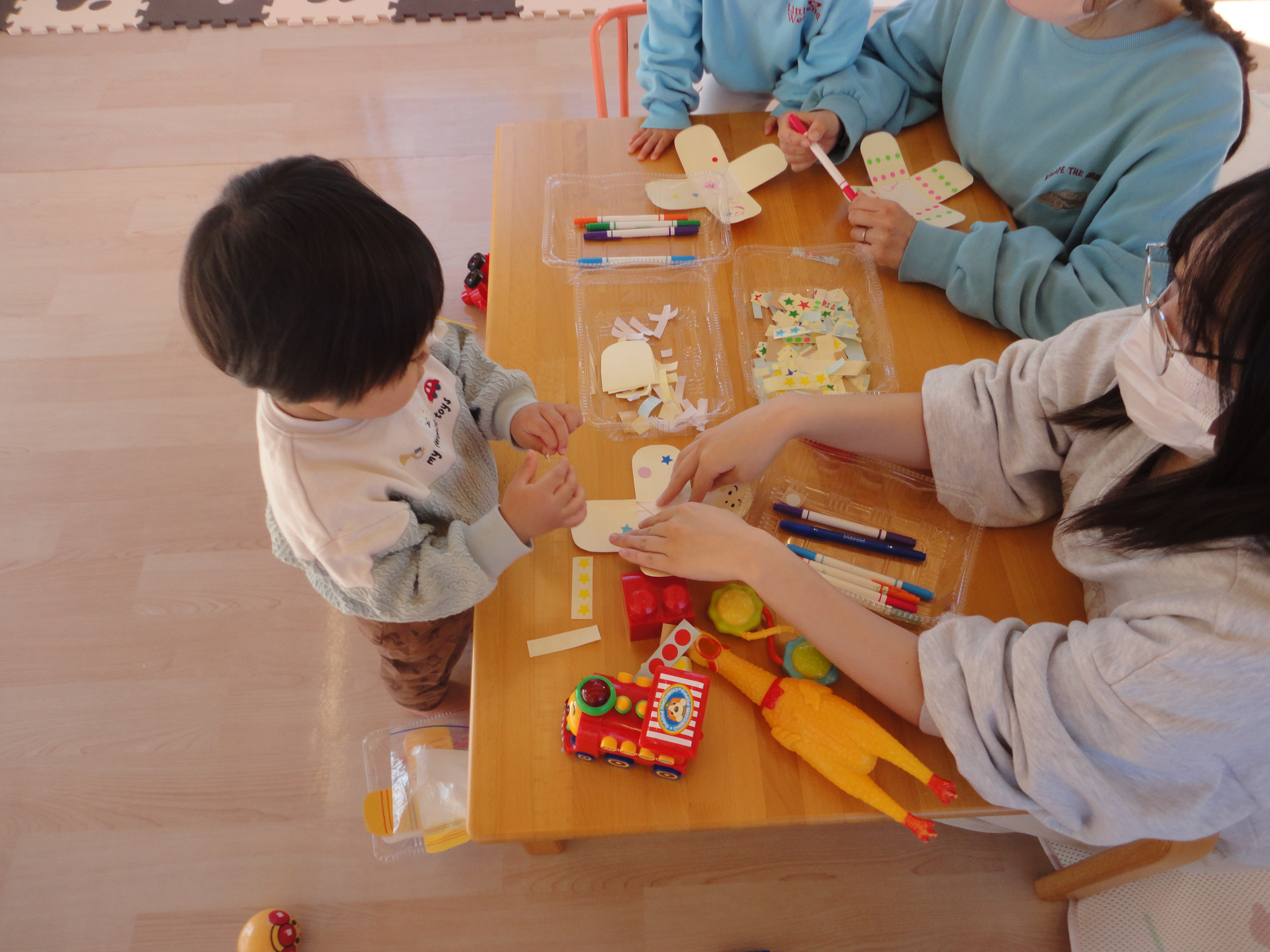 令和6年度
第17回 「紙粘土・コマ製作」